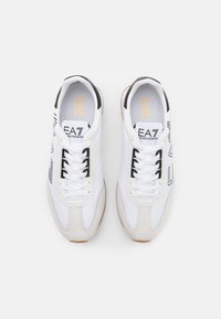 EA7 Emporio Armani VINTAGE UNISEX - Sapatilhas - white/black