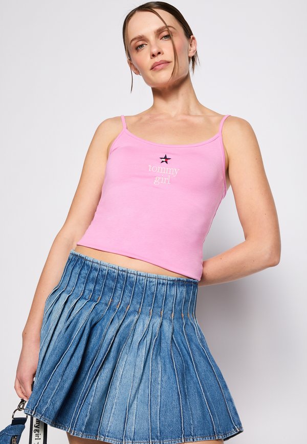 EXCLUSIVE TOMMY GIRL STAR CAMI - Top4