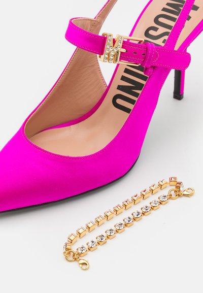 MOSCHINO Escarpins à talons hauts - pink