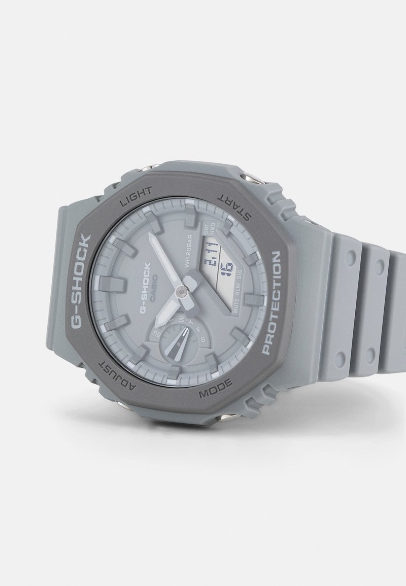 Orologio G-shock ga-900-2aer casio analogico e digitale - Gioielleria