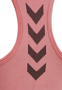 Hummel FIRST SEAMLESS  - Sports-BH-er med medium støtte - dusty rose