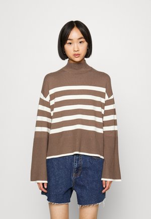 Vmuranus Ls Oneck Cropped Pull Birch Detail W Silver Mink