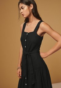 Next TALL - REGULAR FIT - Rochie de zi - black