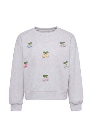 Jasnoszara bluza z długim rękawem, ozdobiona małymi haftowanymi wiśniami w pastelowych kolorach: niebieskim, różowym, żółtym, białym i fioletowym.