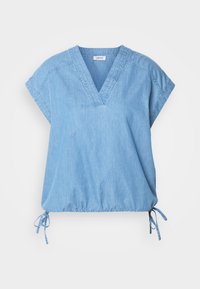 Lysblå denim top med korte ærmer og V-hals, samt justerbar snor i kanten. Har syet detaljering langs sømmene.
