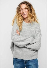 mbyM GILLIAN-M - Strickpullover - light grey melange