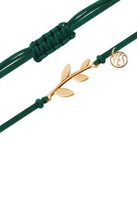Bransoletka w kolorze złotym z motywem gałązki oliwnej na zielonym sznurku, z małym charms'em z wygrawerowanym napisem 'TAK'. Regulowane zapięcie w formie pętli.