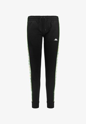 Pantaloni da tuta neri con cintura elastica, dotati di strisce laterali verdi con accenti gialli e bianchi, e un logo ricamato sul davanti.