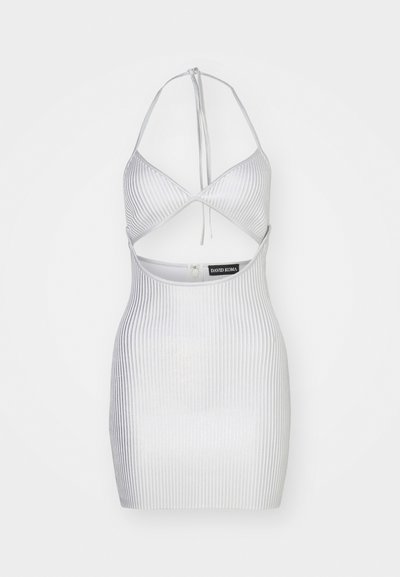 Srebrna rebrasta mini obleka s halter vratnim izrezom, stranskimi izrezi in zadrgo na hrbtu. Ima tanke naramnice in tesen kroj. Vidna oznaka blagovne znamke.