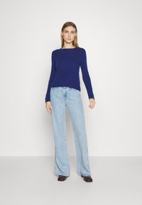 FTC Cashmere Svetr - azure