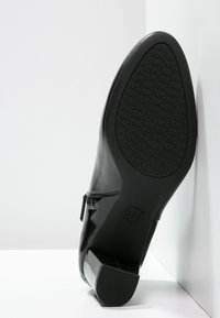 MICHAEL Michael Kors Nilkkurit - black