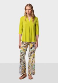 NAULOVER Maglietta a manica lunga - green