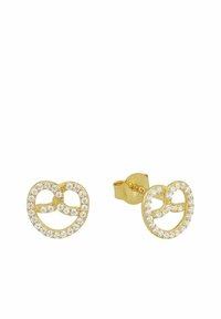 Pendientes de oro en forma de pretzel, cada uno bordeado con pequeñas piedras preciosas transparentes, con cierres de mariposa sobre un fondo blanco.