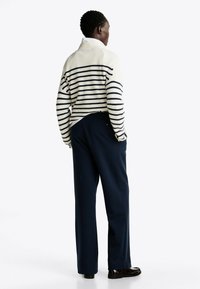 Tommy Hilfiger - Spodnie treningowe