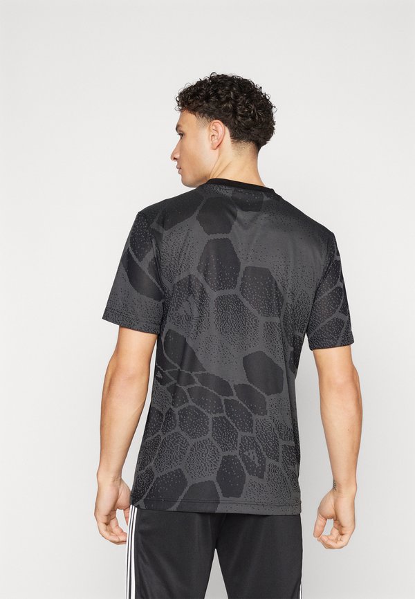 HOUSE OF TIRO SHORT SLEEVE  - Print T-shirt4
