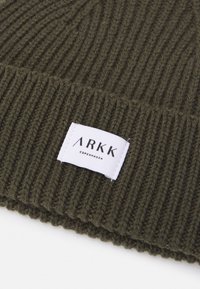 ARKK Copenhagen CLASSIC BEANIE UNISEX - Huer - dark army