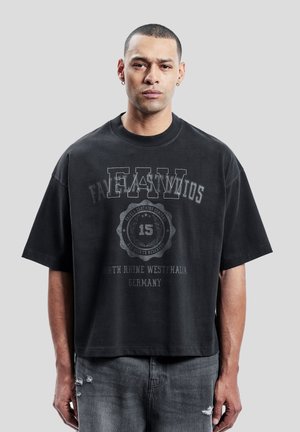 FAVELA COLLEGE BLACK T-SHIRT - Majica kratkih rukava s printom - black