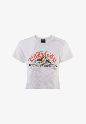 Bílý krátký tričko vyrobené z bavlny, s barevným grafickým motivem "Žij pro jízdu" se křídly a designem scrollu, krátkými rukávy a kulatým výstřihem.