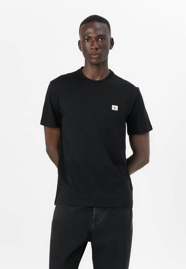 BADGE TEE 2 PACK - Basic T-shirt4