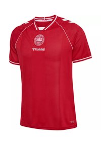 Maglia da calcio rossa con rifiniture bianche, logo della Federazione Calcistica Danese e logo del marchio Hummel sul davanti.
