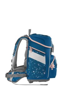 Zaino blu con motivi floreali, dettagli grigi, tirazip rosa e schienale imbottito. Presenta diversi scomparti con zip.
