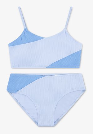 Set de bikini albastru cu textură nervurată, ce include un top cu un umăr și blocuri de culoare unghiulare, asortat cu slipi cu talie joasă. Textură netedă pe toată suprafața.