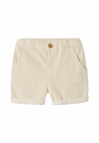Gai beige šorti ar smalku svītru rakstu, ar koka pogu, sānu kabatām un rullētām apakšmalām, nodrošinot ikdienišķu dizainu.