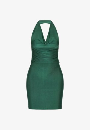 Zielona sukienka na ramiączkach z marszczonym dekoltem, dopasowanym krojem i gładkiego, błyszczącego materiału. Długość kończy się powyżej kolana.