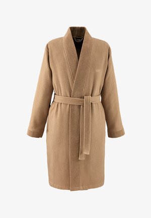 Peignoir beige texturé en forme de gaufre pour homme, avec col châle, manches longues, ceinture à l'avant et logo discret de la marque sur la poitrine.