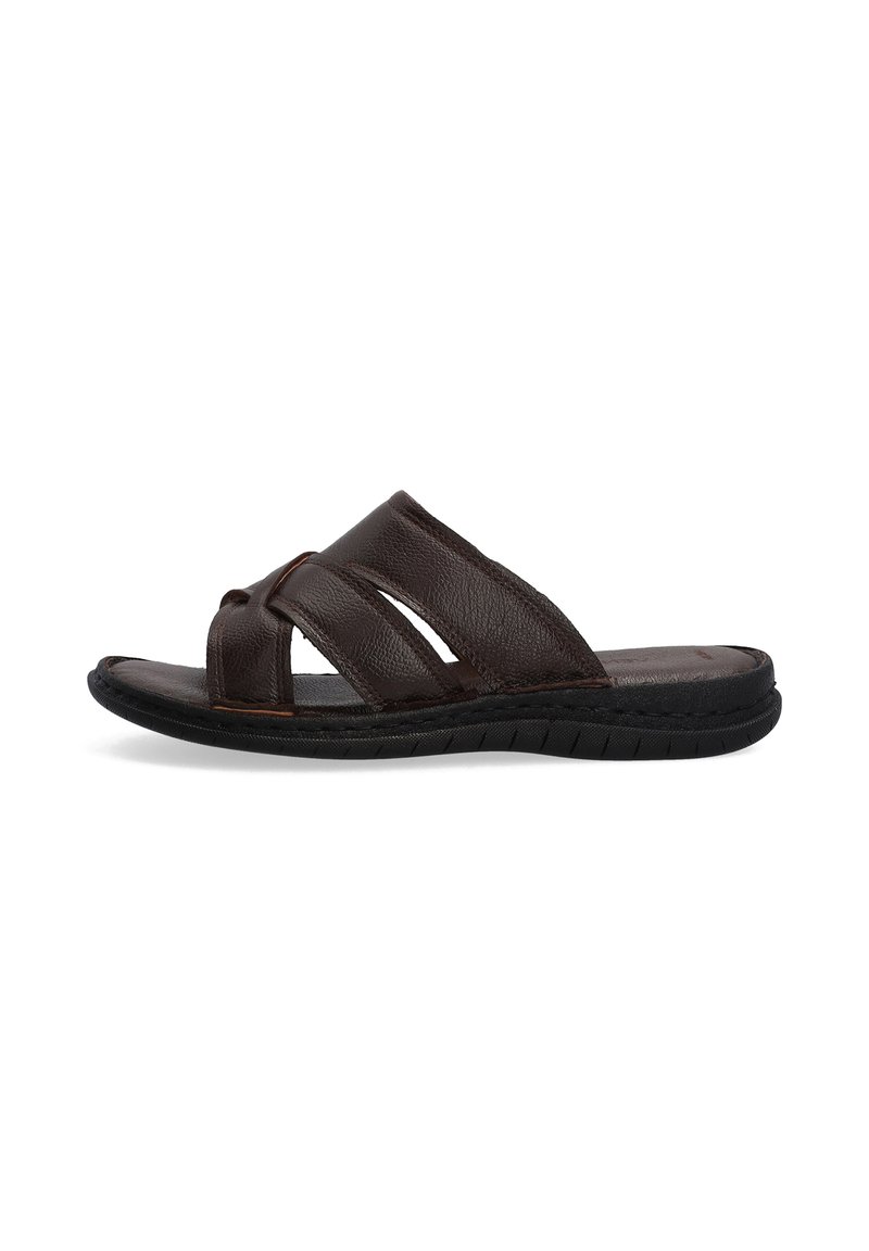 Brune læderslide-sandaler med tre krydsremme, tekstureret overflade og en fleksibel sort gummisål. Minimalistisk design, åbent tå-stil.
