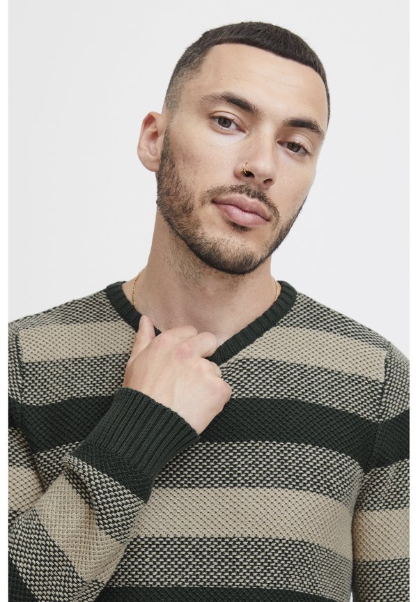 BHPULLOVER - Jumper - deep forest2