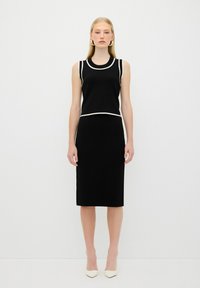 adL Top - black