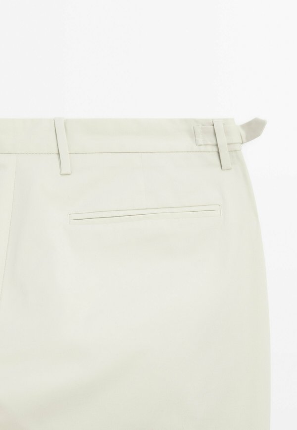 BUCKLE DETAIL - Chinos - beige4