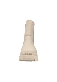 Bottine beige à semelle épaisse et bout arrondi, vue de face sur fond blanc.