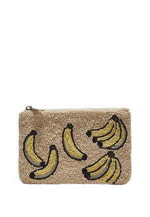 Perlenbesetztes beiges Täschchen, verziert mit Bündeln gelber Bananen mit schwarzen Umrissen und einem Reißverschluss oben.