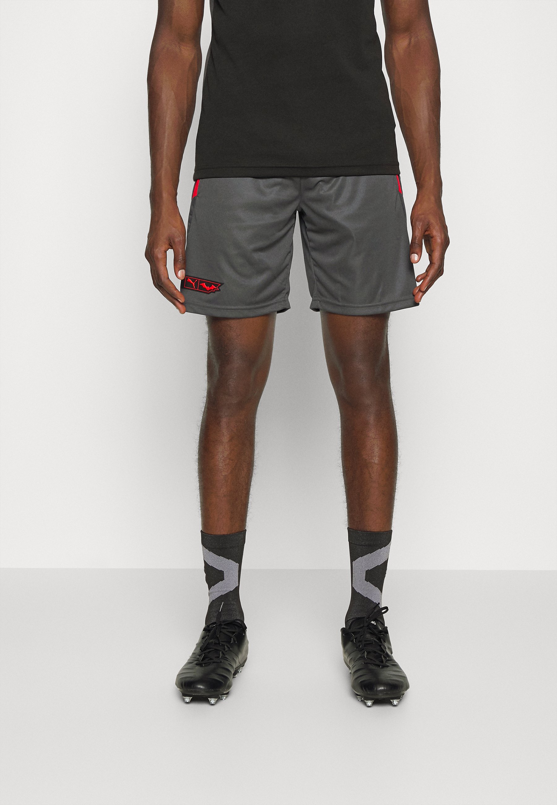 Abbigliamento sportivo da uomo | Scoprilo su Zalando