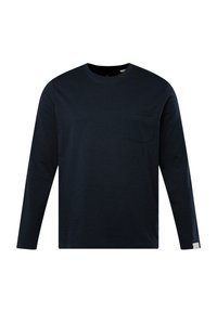 Marinefarbener Langarm-T-Shirt aus Baumwolle, mit rundem Halsauschnitt, einer Brusttasche und einer einfachen, glatten Textur. Keine sichtbaren Muster.