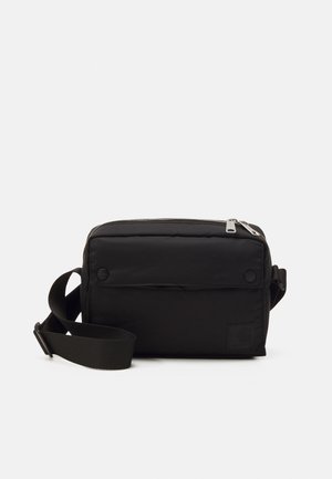 OTLEY SHOULDER BAG UNISEX - Soma ar siksnu pāri ķermenim - black