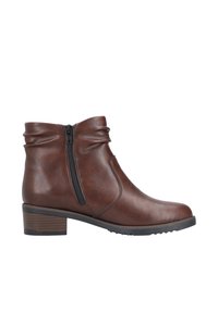 Bottine marron avec un dessus en simili cuir texturé, fermeture éclair sur le côté et un talon empilé. Présente un orteil arrondi et un bord supérieur plié.