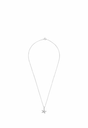 Delicata collana a catena in argento con piccolo ciondolo a forma di stella marina e chiusura ad anello a molla.