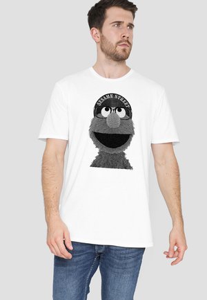 SESAME STREET ELMO LEE - Print T-shirt - white