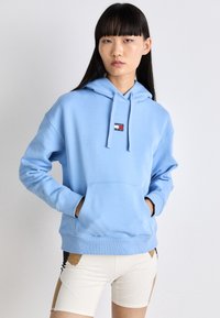 Tommy Jeans TJW BXY BADGE - Sportinis megztinis - westside blue
