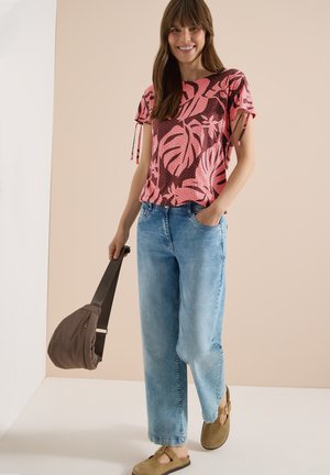 Cecil, T-SHIRT MIT RAFFUNG UND PRINT - T-shirt imprimé - coral