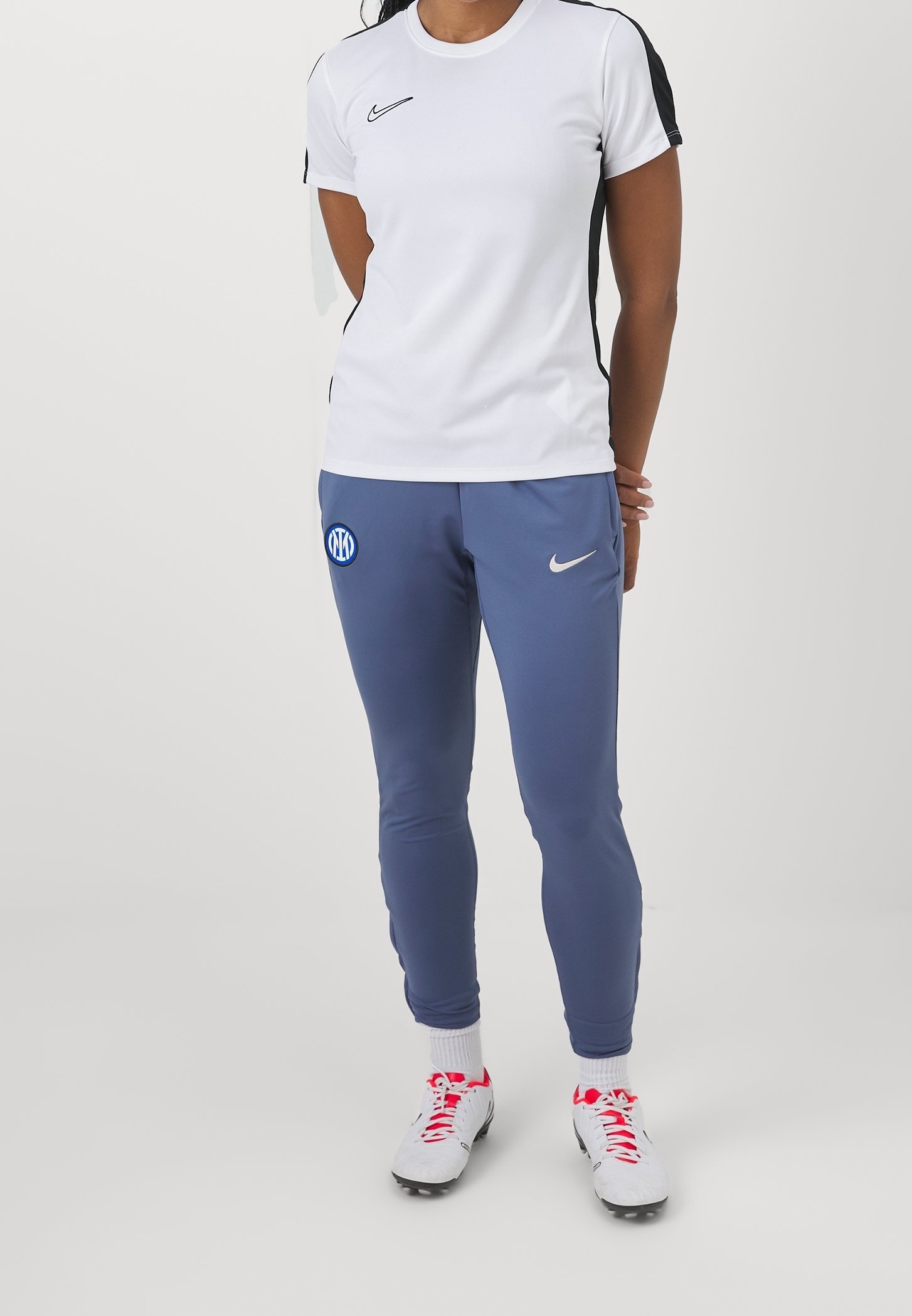 nike performance wear