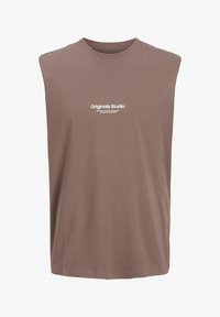 Unselected, deep taupe