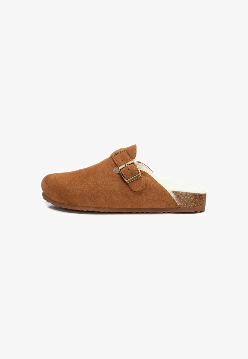 XTI Sandalias planas - camel