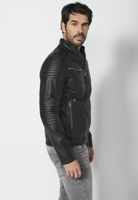 Koroshi SKIN EFFECT - Giacca in similpelle - black