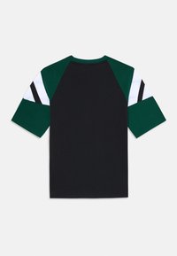 adidas Originals TEE UNISEX - Marškinėliai su spaudiniu - black/collegiate green