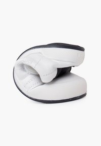 Pisamonas Dětské boty - blanco y marino