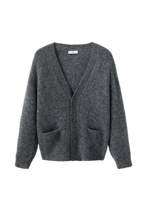 Cardigan in lana grigia con scollo a V, chiusura con bottoni e polsini a costine. Presenta due tasche frontali e un aspetto morbido e testurizzato.